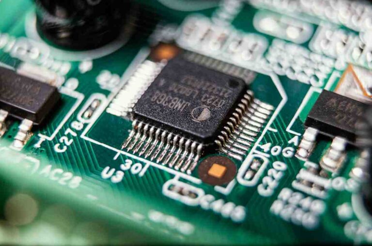 embedded system roles in semiconductor