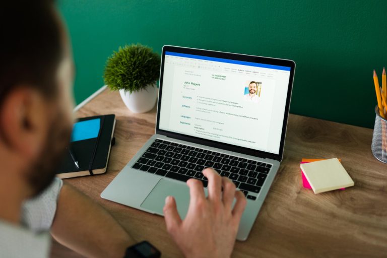 LinkedIn Recruiter